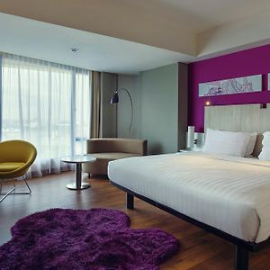 Grand Deluxe King Room