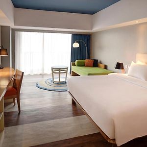 Grand Deluxe King Room Balcony Sea View