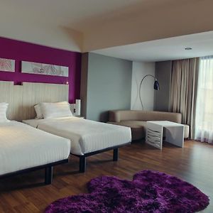Grand Deluxe Twin Room